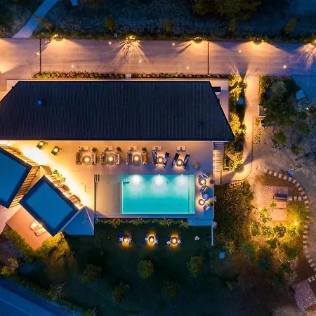 Floria Glamping Garden Kemping
