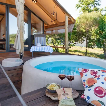 Floria Glamping Garden