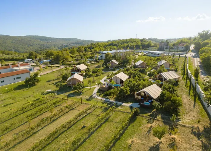 Floria Glamping Garden Labin (Istria)