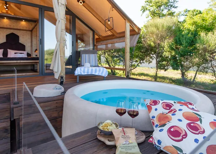 Floria Glamping Garden