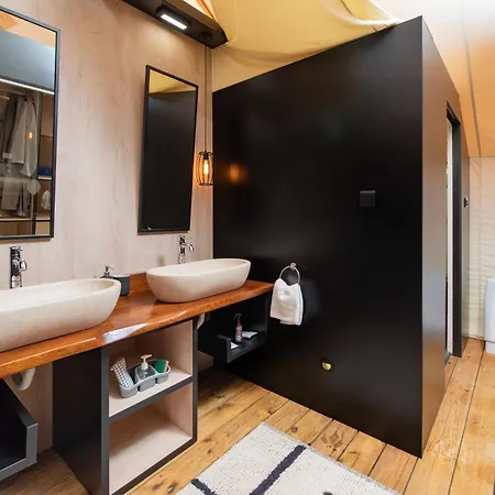 Floria Glamping Garden Labin (Istria)