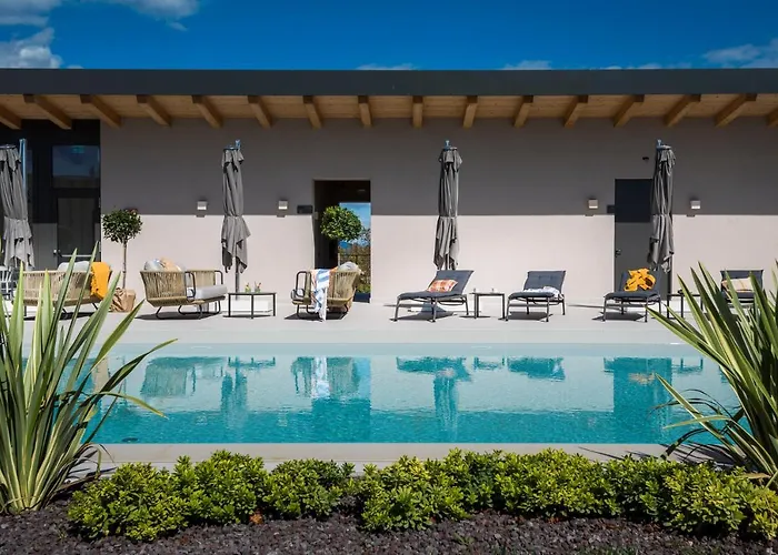 Κάμπινγκ Floria Glamping Garden Labin (Istria)