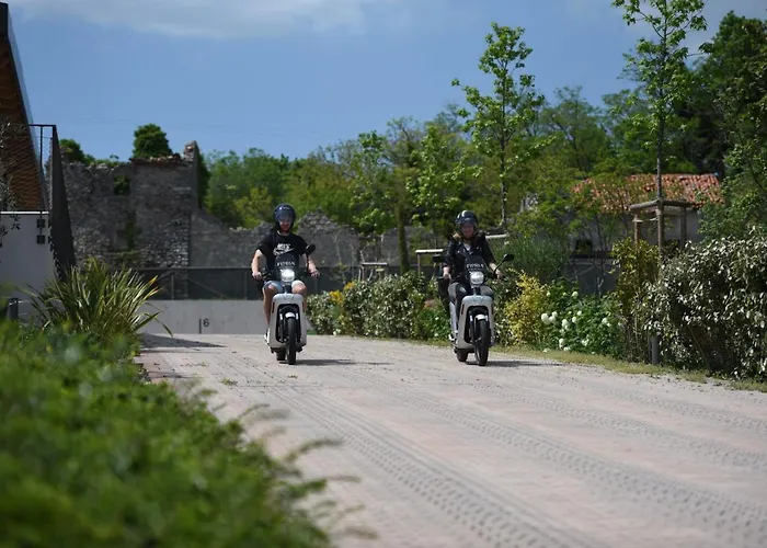 Floria Glamping Garden Κάμπινγκ